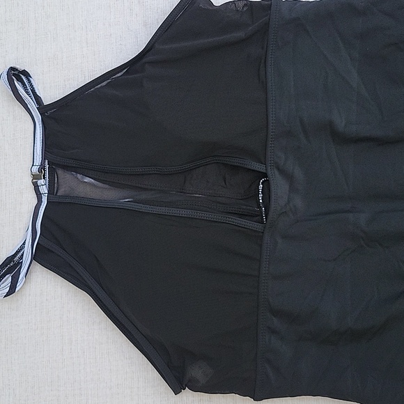 Women's Plus Size Swimsuit One Piece Tummy Control High Neck Swimsuit - Picture 12 of 15